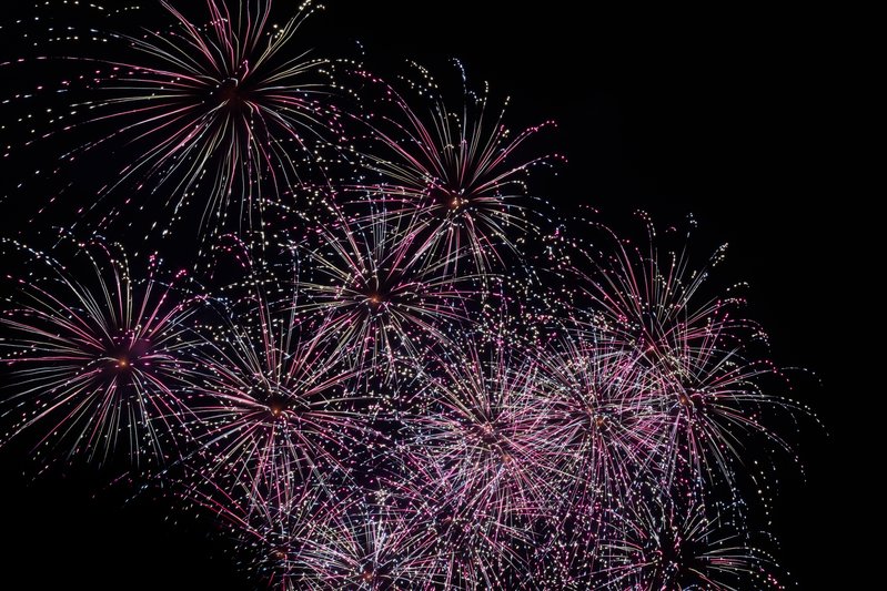 『重なるピンクの花火が照らす夜空』

📸 NIKON Z 8 + NIKKOR Z 70-200m...の画像